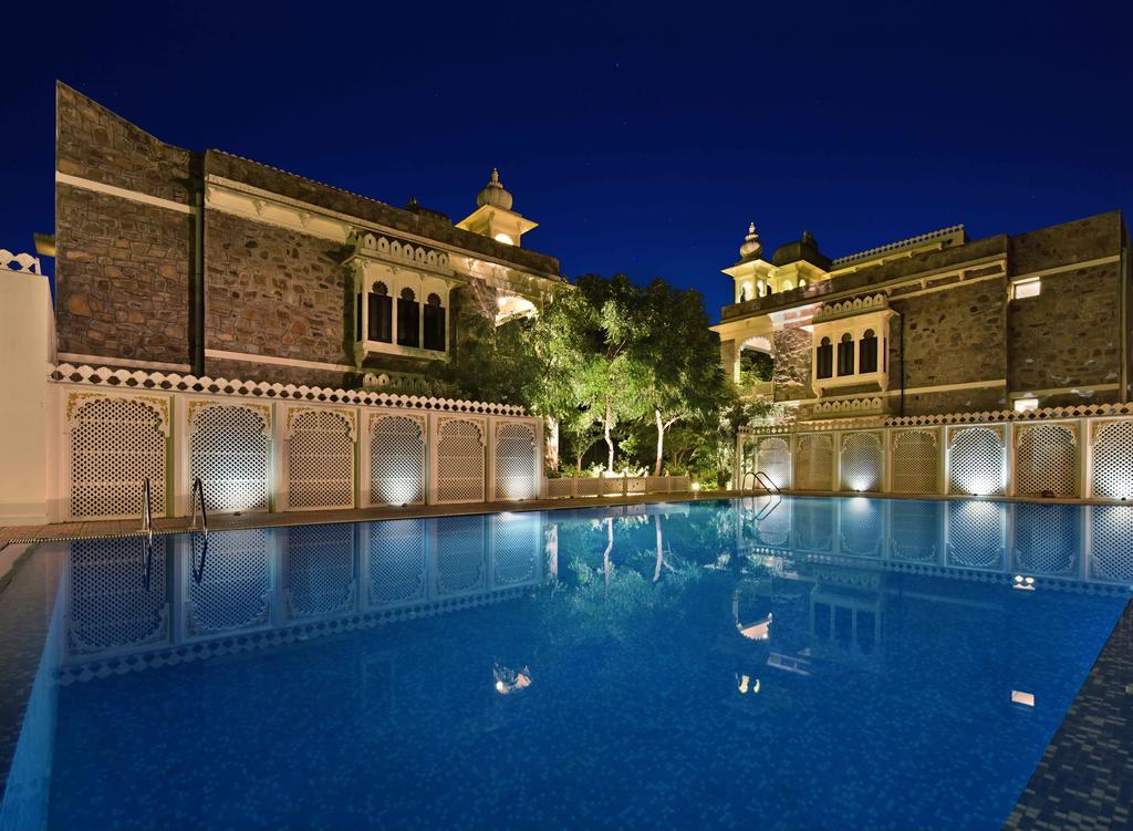 Hotel The Udaibagh Udaipur Esterno foto